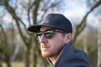 Nash MH Origin Polarised Zonnebril Smoked Grey Lens