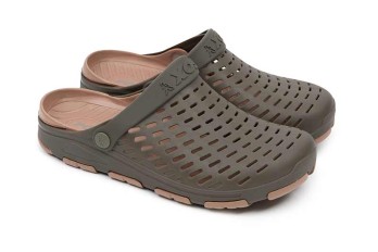 Fox Kahki Clogs